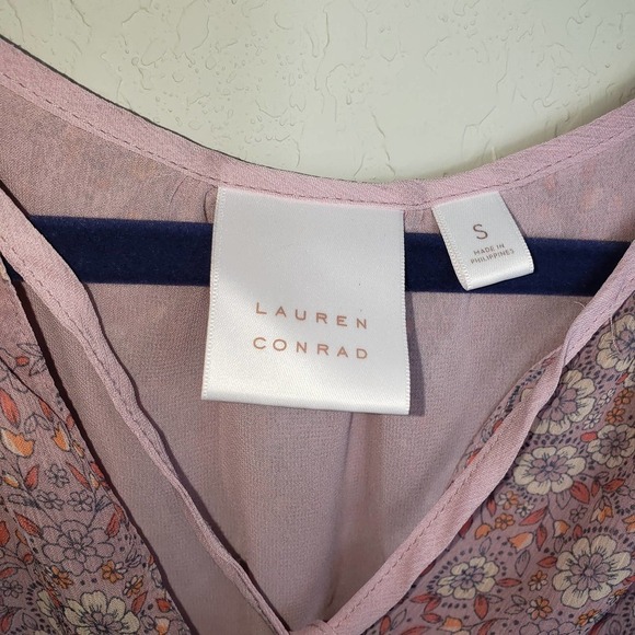 Lauren Conrad Pink Floral Cold Shoulder Ruffle Sleeve Tie Neck Blouse Top S - Picture 6 of 9